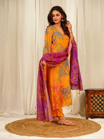 Floral Print Muslin Crepe Kurta Pant Set with Dupatta with Hand Embroidery - Orange earthofab